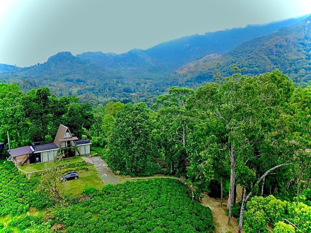 The Backyard Балангода Екстер'єр фото
